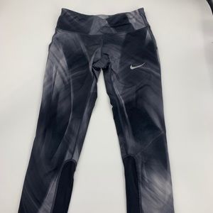 Nike dri fit leggings